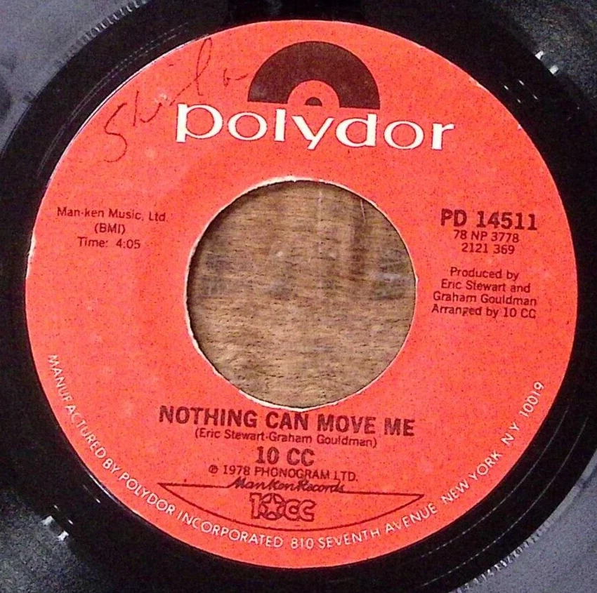 10 CC DREADLOCK HOLIDAY/NOTHING CAN MOVE ME POLYDOR RECORDS VINYL 45 53-26 - Image 1 of 3