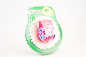 Fujifilm Q1 APS Nexia Film Point & Shoot Camera Pink Flowers SEALED NOS V29 - Picture 1 of 5