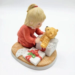 Lenox Christmas  4" Figurine Teddy's First Christmas Little Girl & Teddy Bear - Picture 1 of 11
