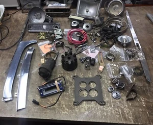 Lot Of Vintage 1960’s Chrysler Imperial Parts  Lot RT - Picture 1 of 12