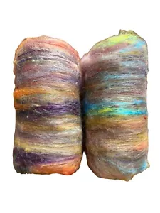 Drum carded art batt#28. 2 batts Luxury Wools, silk, bamboo and sparkle. 4.2oz - Picture 1 of 2