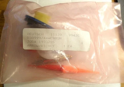 Deutsch D38999/44WC98SN Circular MIL Spec Connector Kit - Sealed NEW - Image 1 of 2