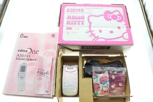 Rare AU A3014S Hello Kitty Collaboration Model Vintage Feature Phone Japan - Photo 1 sur 7