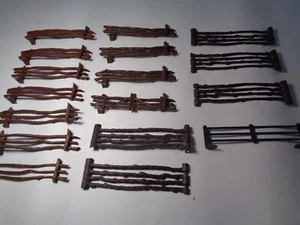MARX VINTAGE BROWN RUSTIC FENCING. 16 SECTIONS. - Picture 1 of 8
