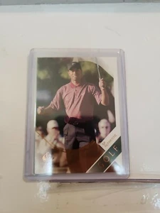 2003 SP Authentic #1 Tiger Woods Golf Card PGA Star - Picture 1 of 2