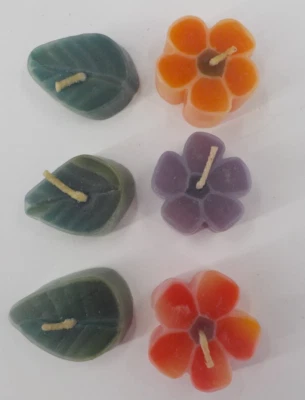 PACK DE 6 VELAS FLOTANTES PEQUEÑAS FLOTANTES FLORALES HAWAIANAS 3 FLORES DE HIBISCO 3 HOJAS NUEVAS SIN ETIQUETAS Foto 1 de 4