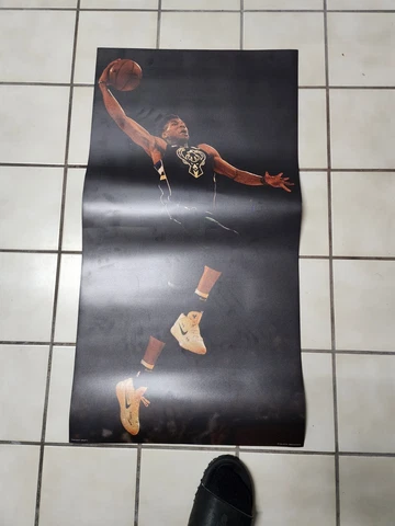 giannis antetokounmpo Magnet Poster Display Poster Cover