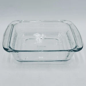 LIBBEY Clear Glass Square Casserole Dish With A Raised Ring Design, Mexico - Picture 1 of 23