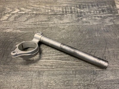 Barra de manillar derecha con clip para Suzuki 2000-2003 GSXR750 2001-2002 GSXR1000 OEM * Foto 1 de 4