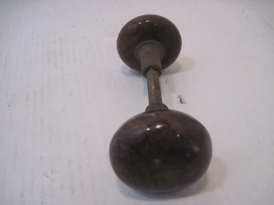  ANTIGUAS PERILLAS DE CABINA DE PUERTA DE PORCELANA MARRÓN VICTORIANA VINTAGE Foto 1 de 2