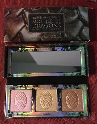 Urban Decay x Game of Thrones Collection MOTHER OF DRAGONS HIGHLIGHT PALETTE - Image 1 of 4