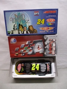 2004 Action Jeff Gordon Dupont The Wizard Of Oz 1/24 - Picture 1 of 3
