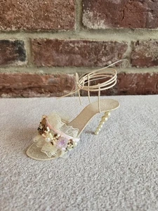 Scarpa vittoriana vintage ornamento tacco paillettes gemma pizzo glitter filo stravagante  - Foto 1 di 13