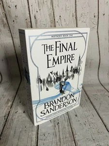 The Final Empire: Mistborn Book One - Paperback, by Brandon Sanderson - Foto 1 di 3