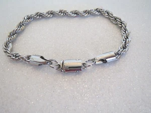 Neu mit Etikett Edelstahl 5 mm SEIL ARMBAND 8" mit verstecktem Magnetverschluss - Bild 1 von 5