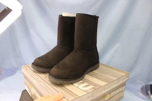 BRAND NEW MAKALU CALIFORNIA SLIP ON BOOTS WOMEN'S BLACK COLOR SIZE 8M - Picture 1 of 9