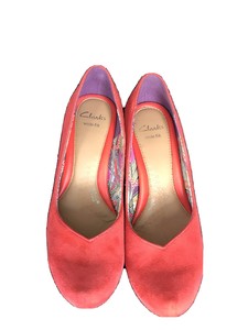 clarks chorus voice orange