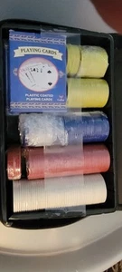 1999 Vintage Cardinal Industries Poker Set: Zip Up Case/200 Chips/2 Card Decks - Picture 1 of 3