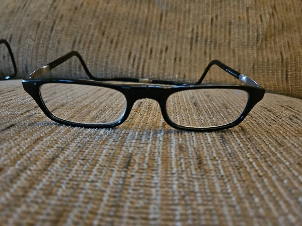 Gafas de lectura Clic Magnetic +1,25 negras Foto 1 de 3