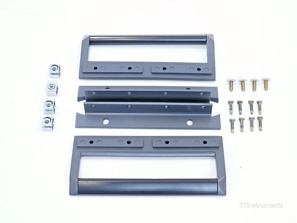 Keysight Agilent 1CP105A Rack Mount Flange & Handle Kit 177.0mm H (4U) - Image 1 of 1