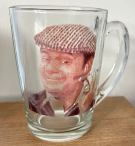 ONLY FOOLS AND HORSES DEL BOY Rodney GLASS MUG David Jason col THE TROTTERS - Picture 1 of 1