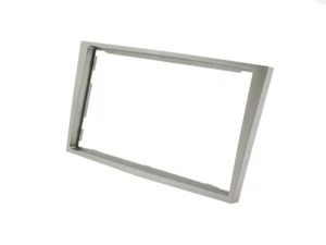 CT24VX23 Vauxhall Astra H 2004-09 Car Stereo Double Din Fascia Panel Dark Silver - Imagen 1 de 1