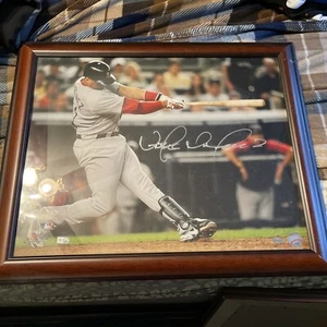 Victor Martinez Autographed 16x20 Photo - Picture 1 of 5