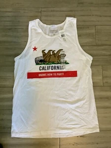 Y2K Ripple Junction California Knows How To Party Tank Drunk Partying Bear Med - Bild 1 von 3