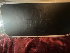 DJ Hero Renegade Edition Xbox 360 UNTESTED with Case, Turntable, 3 LEGS - Picture 1 of 5