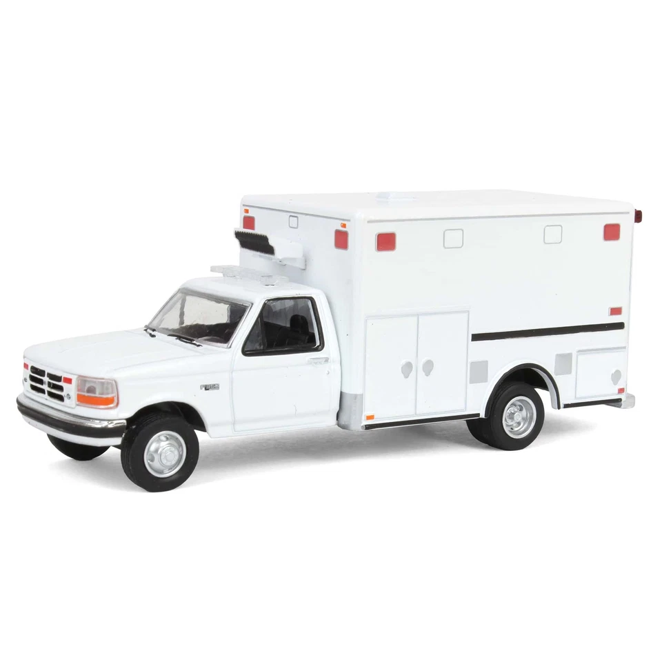 GREENLIGHT FORD F-350 Ambualnce 1992 White in blister pack 1/64 GREEN67061