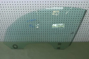 2011 11 BMW Z4 35i WINDOW AUTO GLASS FRONT LEFT DRIVER SIDE BMW ROADSTER  - Picture 1 of 5
