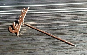 Vespa Anstecknadel Schriftzug silbern Hakennadel Alt+ORIGINAL - Maße 20x8mm - Bild 1 von 2