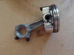 Rato RV145 S Piston & Connecting Rod (23AG26) - Picture 1 of 4