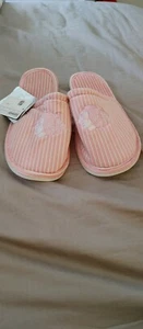 NHL Chicago Blackhawks womens slippers Size 11-12 - Picture 1 of 2