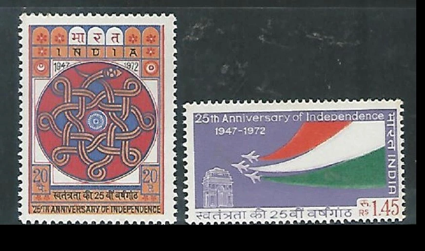 INDIA 1973 SET/2 STAMP ANNIVERSARY OF INDEPENDENCE , FLAGS , PLANES .MNH - Image 1 of 1
