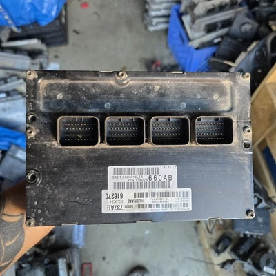 Módulo de control del motor 2003 Dodge Ram 1500 4.7L Computadora OEM ECM P56028737AG Foto 1 de 2