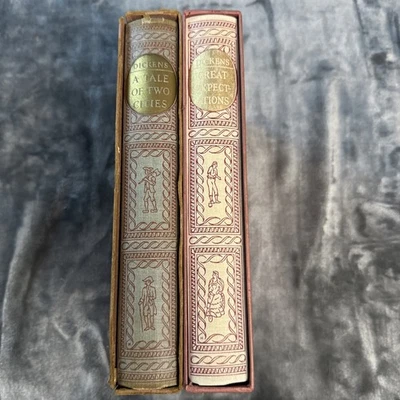 2 Heritage Press Charles Dickens Books Slipcases Tale of 2 Cities, Great Expecta Foto 1 de 4