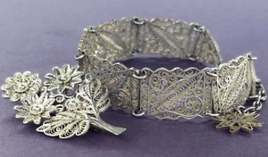 C1900-10 Antique Floral Filagree Cannetille Bracelet Brooch Set Acid Test Silver - Picture 1 of 12