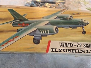 Airfix 1/72 Scale Model Airplane Kit Ilyushin I.L.28 Series 4. No.490 - Picture 1 of 3