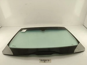 VOLVO V50 S40 Tinted Windshield Glass With Rain Sensor 04 05 06 07 08 09 10 11  - Picture 1 of 12