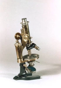 Microscope made by C Reichert Vienna 1895 The microscope featured - Old Photo - Picture 1 of 1