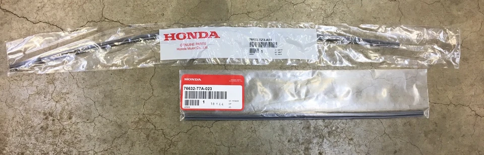Genuine OEM Honda Accord 4dr Wiper Insert Pair Front 2018 - 2022 Inserts Set - Image 1 of 2