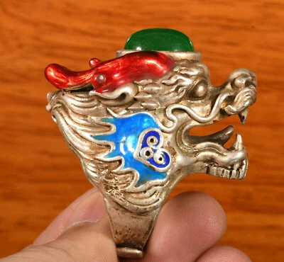 Anillo de mano con cabeza de dragón de jadeíta con incrustación de plata antigua de 5,5 cm 5 Foto 1 de 4