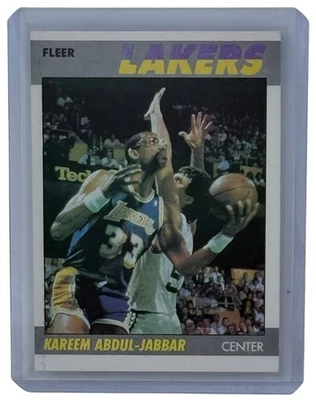 Kareem Abdul-Jabbar 1987-88 Fleer Basketball Card Los Angeles Lakers Center #1 - Image 1 of 4