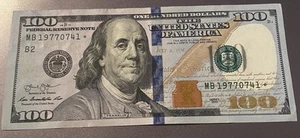 100 Dollar Bill *star note* Series 2013 RARE Great Condition NEW - Picture 1 of 3