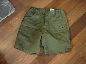 Herren Pfadfinder Uniform Shorts Olivgrün Cargo Druckknopftaschen Gr. 34 Neu - Bild 1 von 6