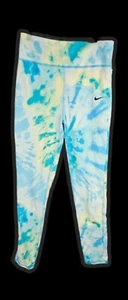 Nike Girl's Tie Dye Favorite Leggings Blue Athletic Pants DV0066 474 NWT - Picture 1 of 1