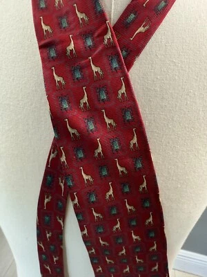Corbata jirafa Christian Dior Monsieur seda hecha en EE. UU. Foto 1 de 4