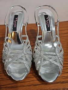 NINA New York Women's Shoes Silver Glitz Strappy Open Toe 4'' Heel Size 7.5M - Picture 1 of 10