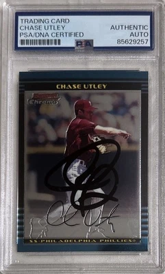 Tarjeta de novato firmada por Chase Utley 2002 Bowman Chrome #241 Phillies PSA/DNA Foto 1 de 2